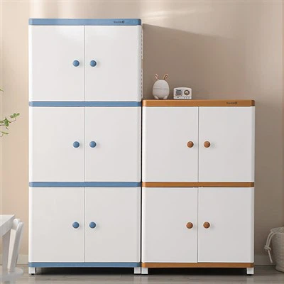 Dubbeldörrsgarderob i plast